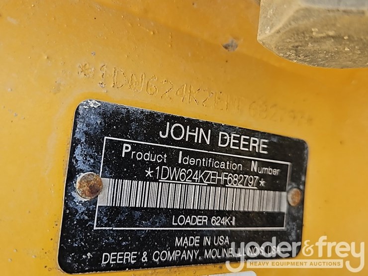 2017-deere-624k-image-33