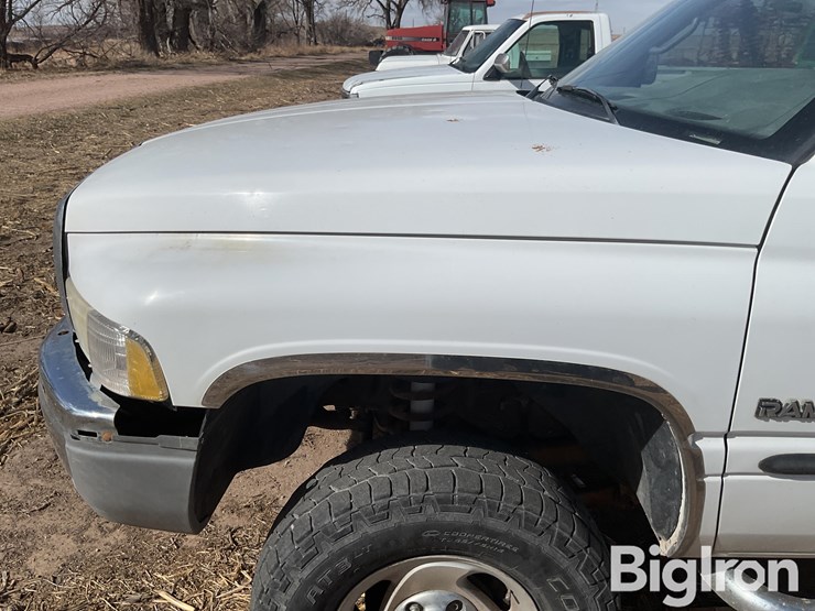 2001-dodge-ram-1500-laramie-slt-image-12