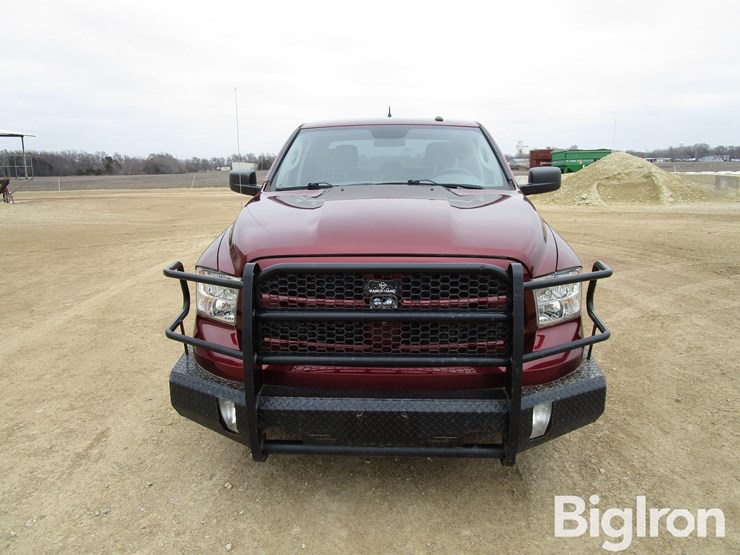 2017-dodge-1500-image-2