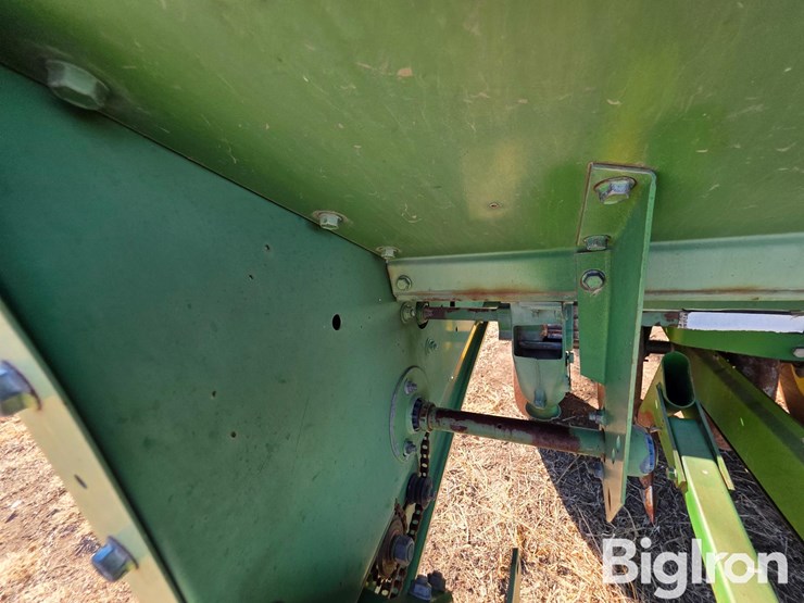 john-deere-9300-image-11