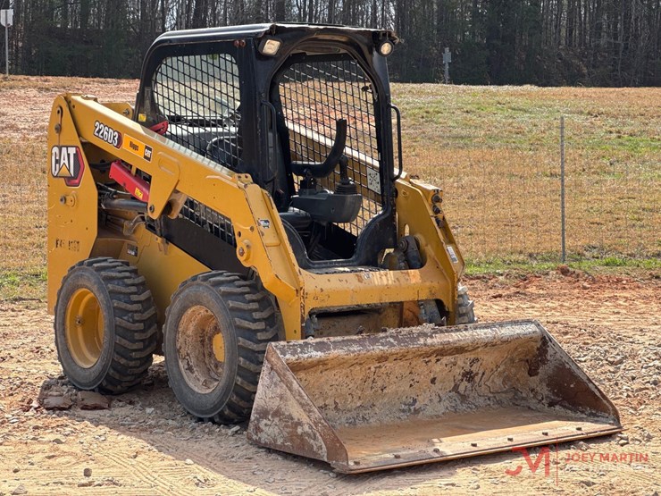 2023-caterpillar-226d3-image-20