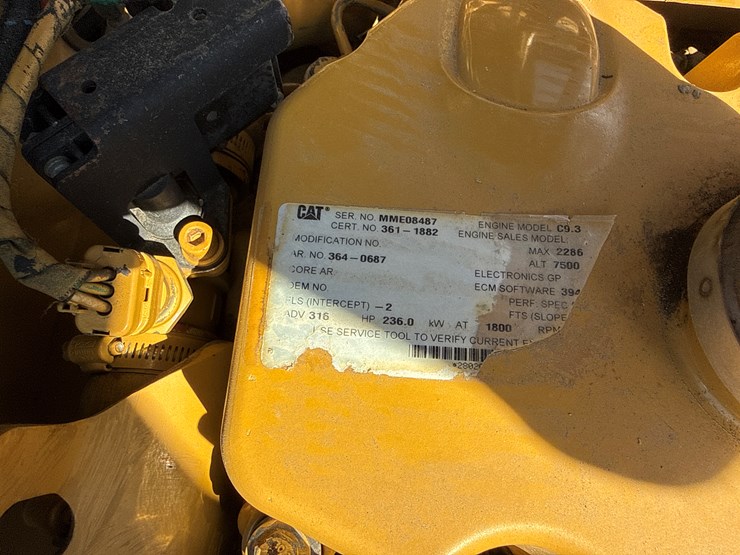 2011-caterpillar-336e-image-51