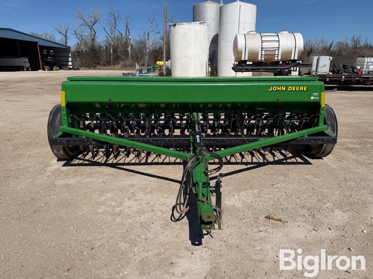 2000-john-deere-450-image-2