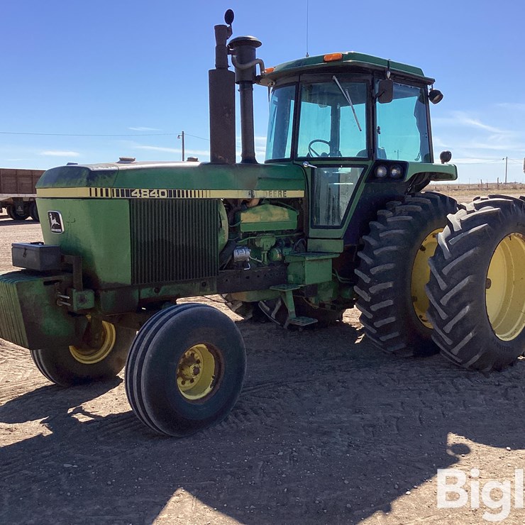 1981 JOHN DEERE 4840