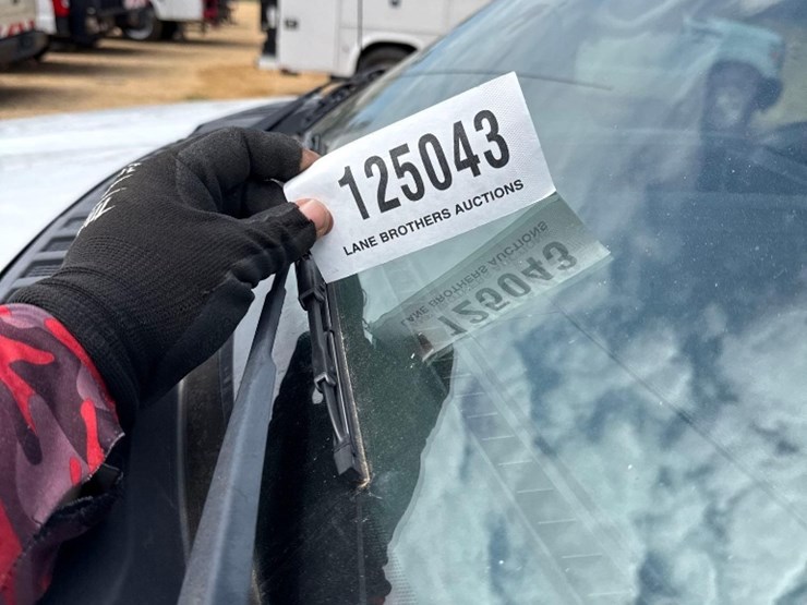 2018-ford-f150-xl-image-18