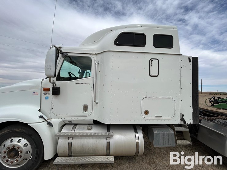 2003-international-9200i-image-18