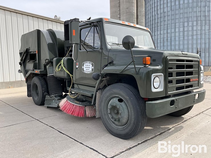 1989-tymco-600-image-3