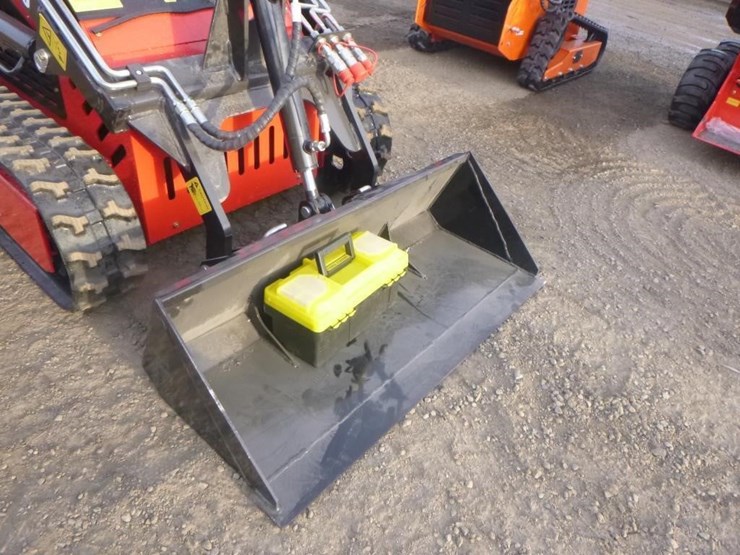 2026-sdlool-sl380-skid-steer-track-loader-image-8