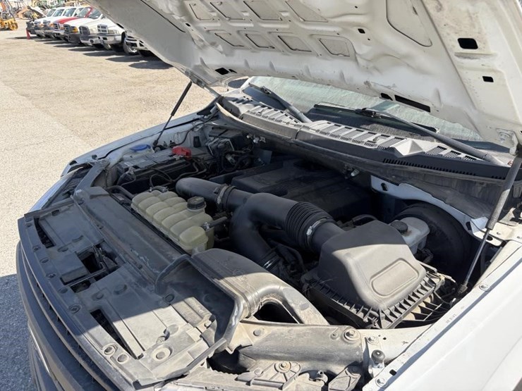 2020-ford-f150-image-6