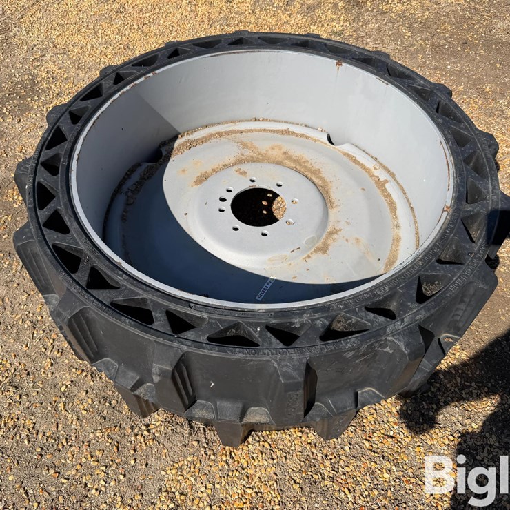 Valley Revolution 47X15" Irrigation Tire & Rim