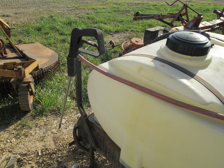 #37319-•-50gal-3pt-sprayer-image-6