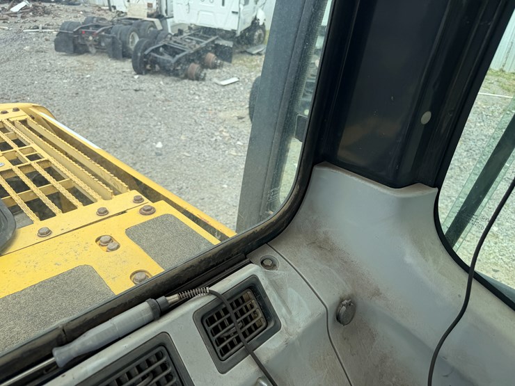 komatsu-pc160-lc-7ka-image-121