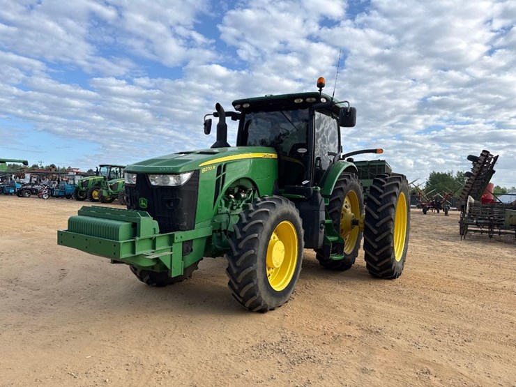 2015-john-deere-8270r-image-2