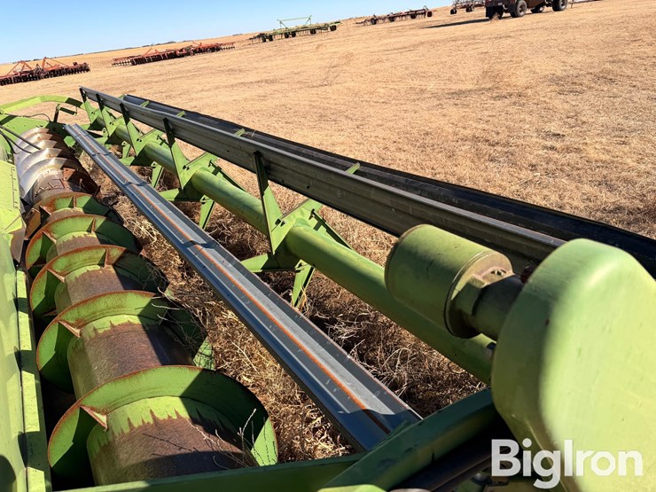 1977-john-deere-7700-image-17