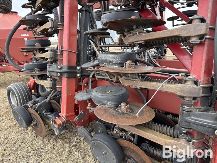 1999-case-stx30-air-seeder-w/2300-cart-image-14