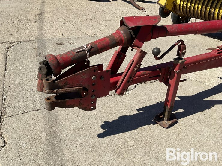 new-holland-275-image-10