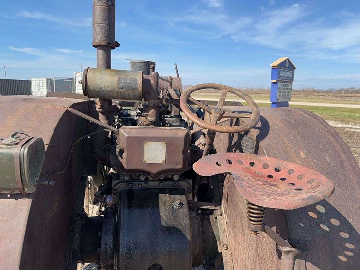 20-35-rumely-oilpull-model-m-image-46