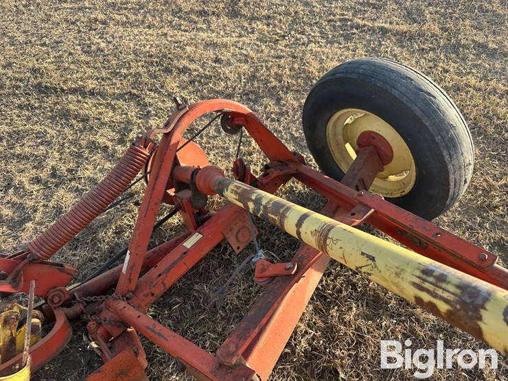 new-holland-456-image-12