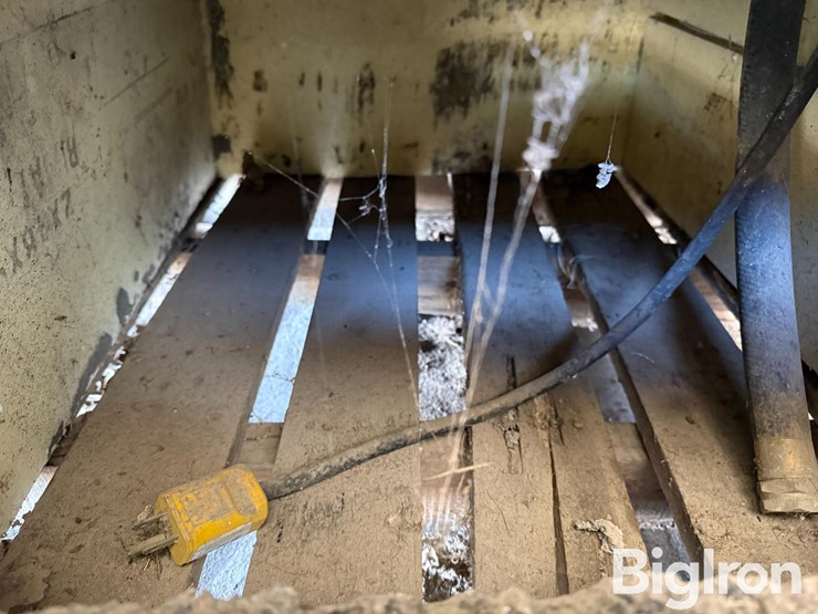 petersen-waterers-super-pete-34c-cattle-waterer-image-12