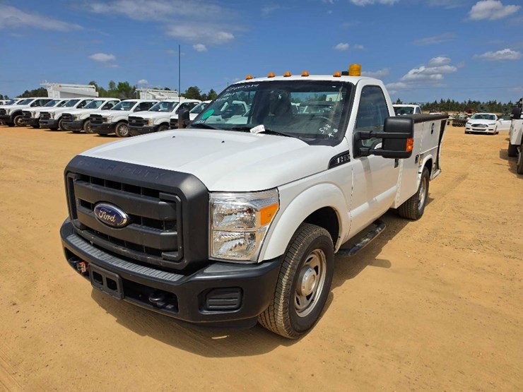 2015-ford-f350-image-1