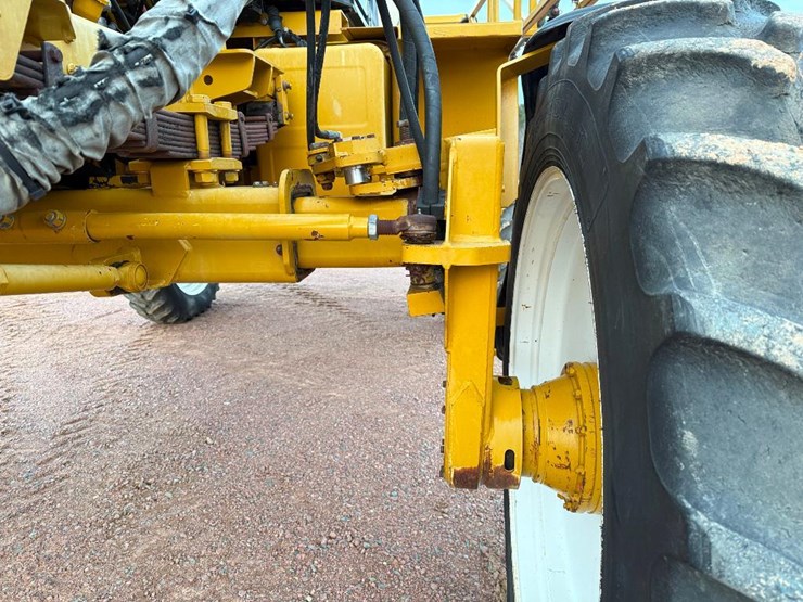 ag-chem-rogator-664-image-29