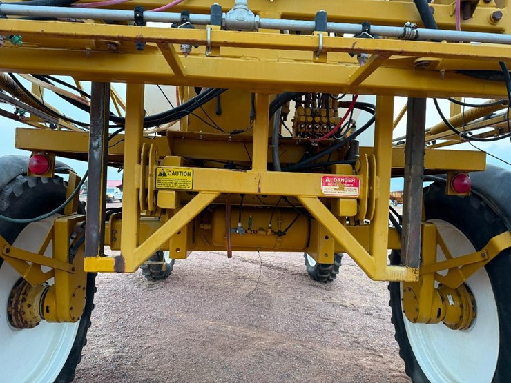 ag-chem-rogator-664-image-35