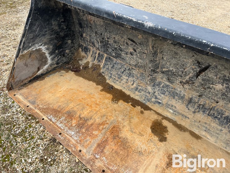 hla-105”-loader-bucket-image-11