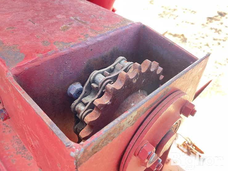 international-1150-image-12