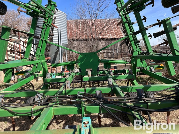 2008-john-deere-2210-image-9