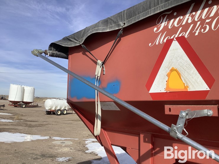 fricklin-4500-gravity-wagon-image-9