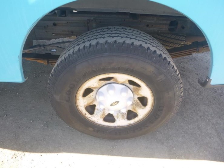 2002-ford-f150-image-13