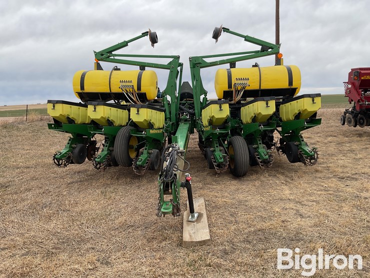 john-deere-1760-image-2