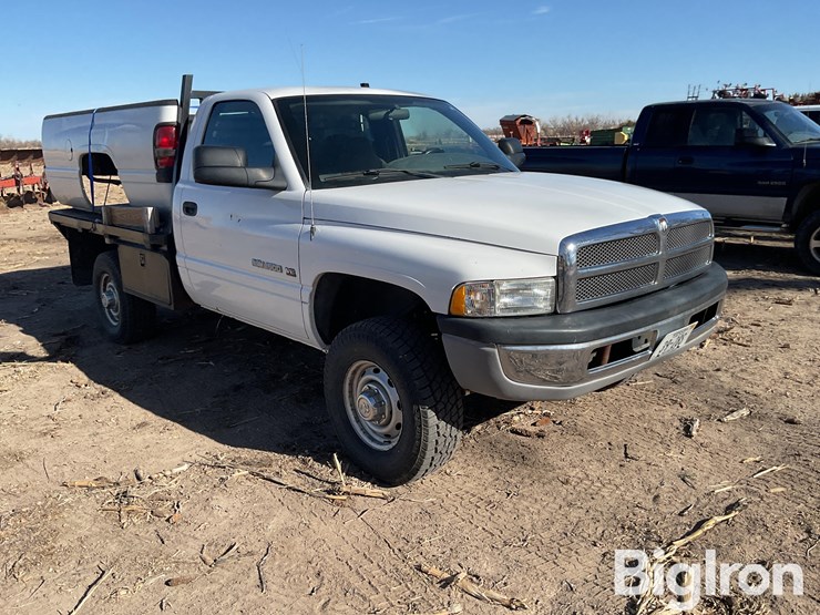 2002-dodge-ram-2500-image-3