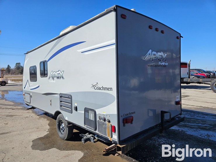 2020-massey-ferguson-730-image-7