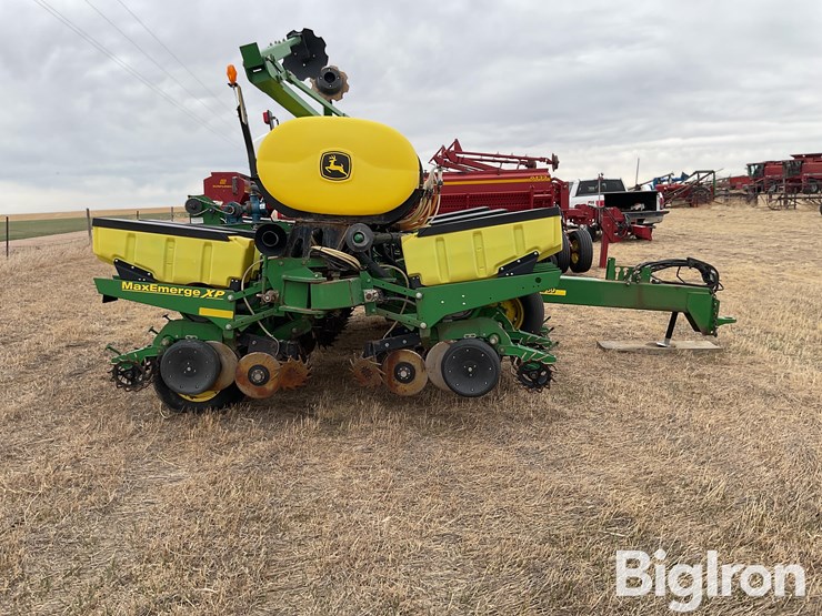 john-deere-1760-image-4