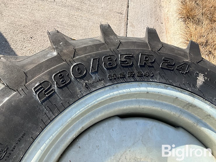 trelleborg-280/85r24-tm600-pivot-tires-&-rims-image-10