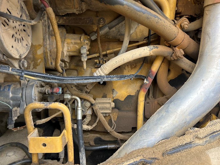 caterpillar-980g-image-39