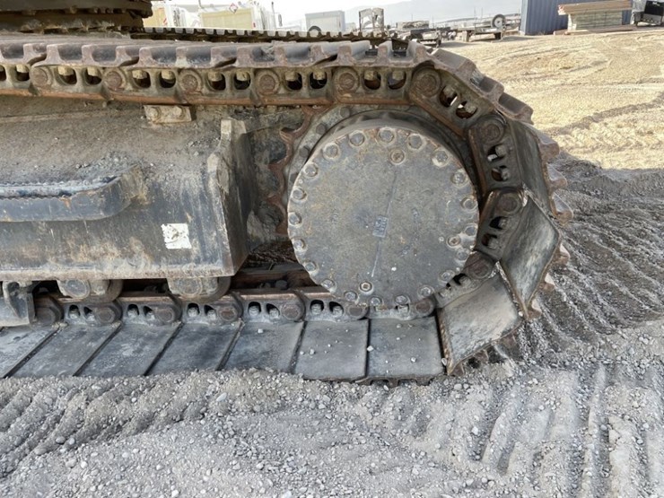 2013-komatsu-pc290-lc-10-image-28