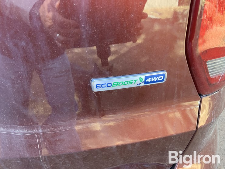 2016-ford-explorer-image-15