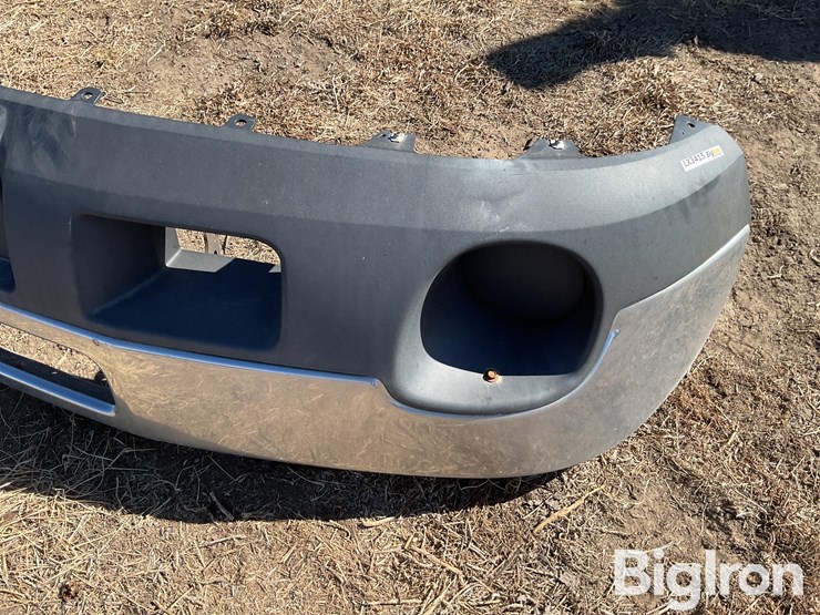 2013-gmc-3500-image-9