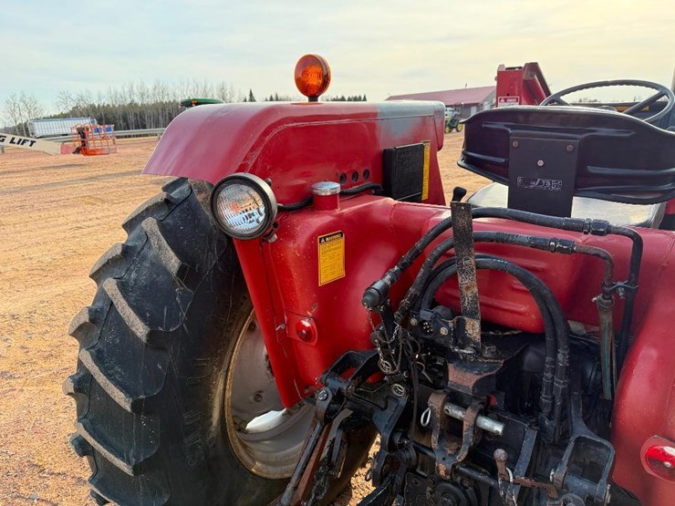 1985-case-ih-2250-image-23