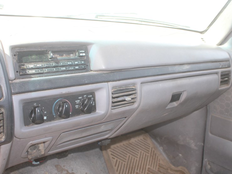 1996-ford-f250-xlt-image-22