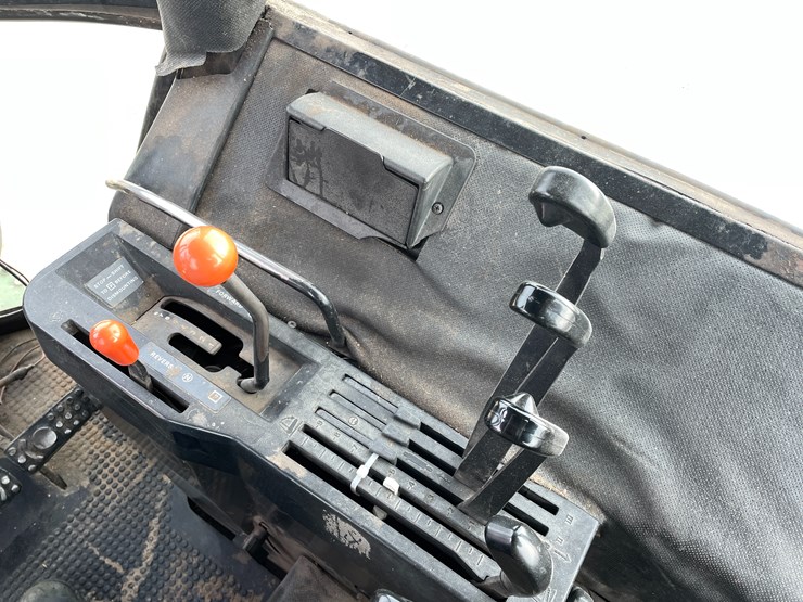 john-deere-4840-image-41