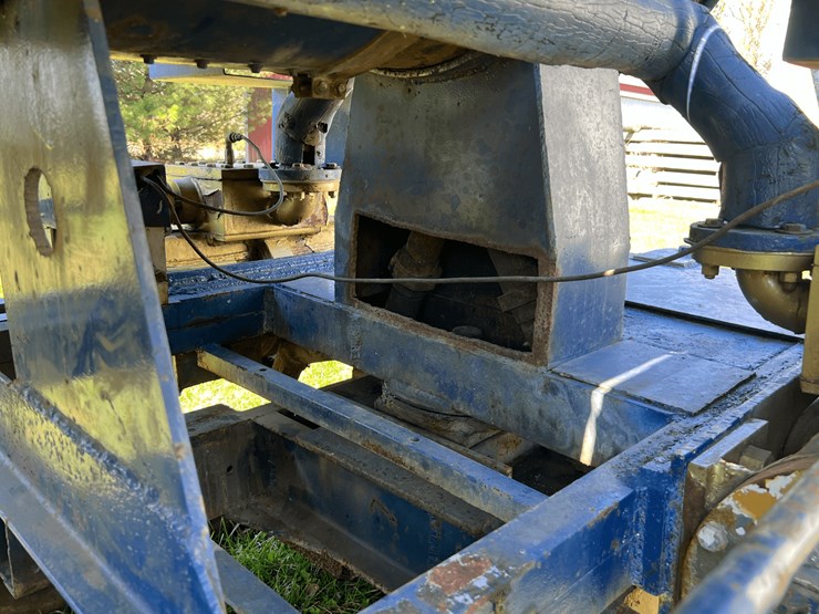 frick-steam-locomotive-with-track-image-35