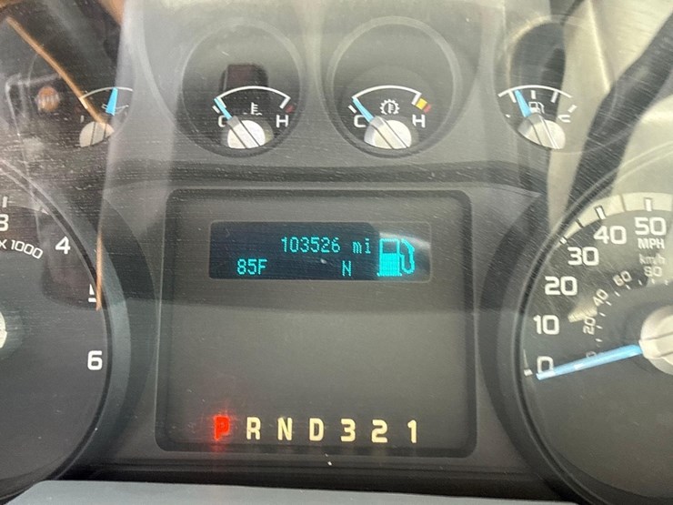 2016-ford-f550-image-15