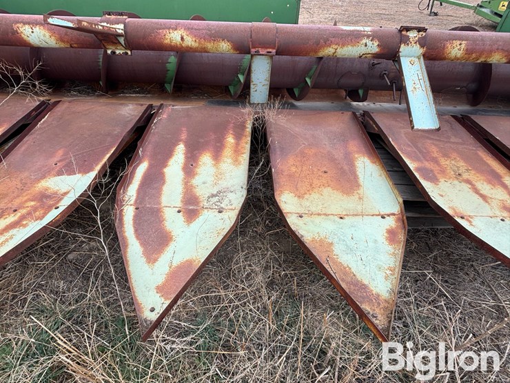 john-deere-24-image-19