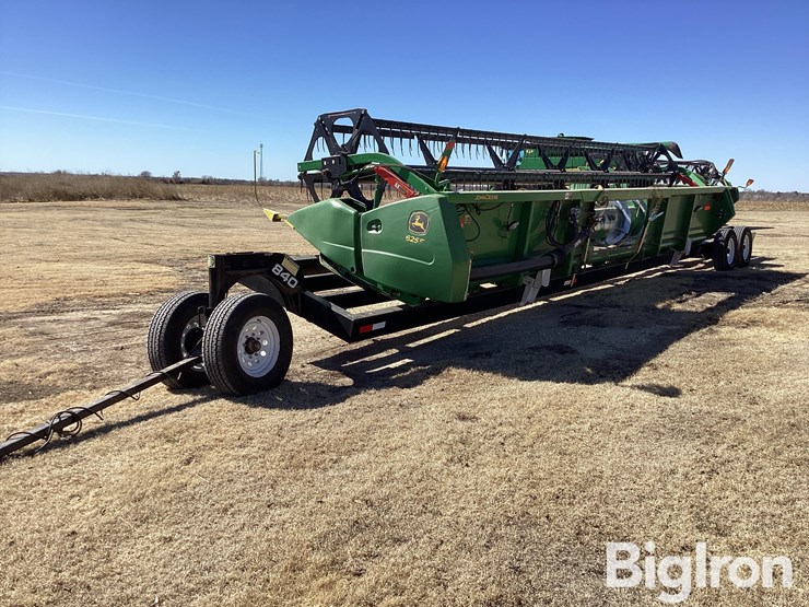 2017-john-deere-625f-image-7