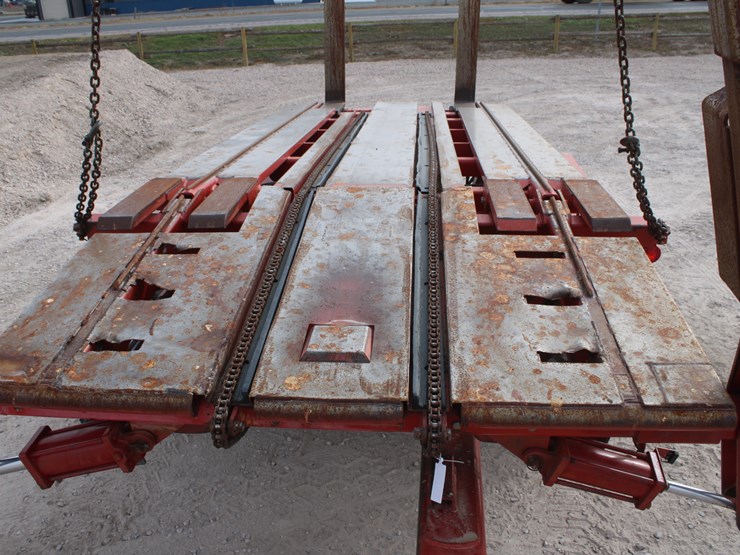 #1064-•-2009-morris-mfg-pro-ag-auto-align-bale-runner-16k-image-69