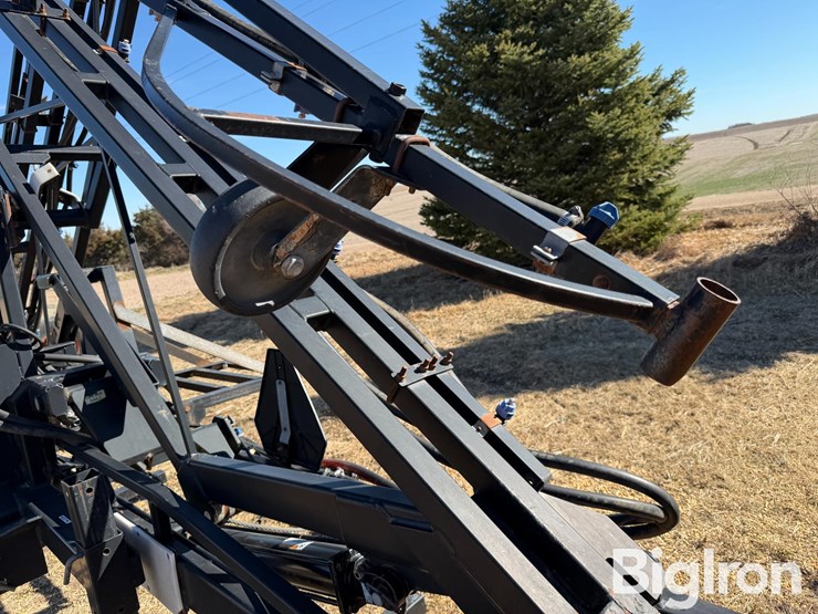 alliance-80'-sprayer-boom-image-11