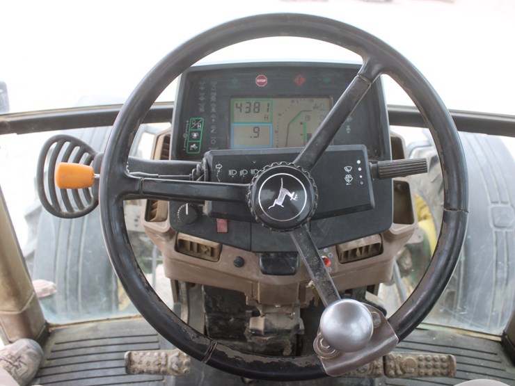 john-deere-7610-image-38